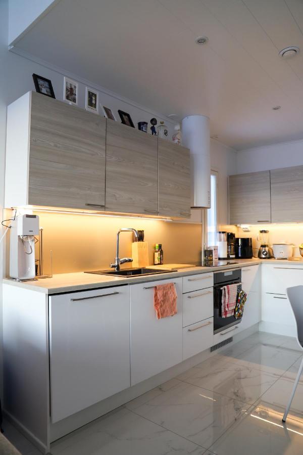 Modern Semi-Detached House With Wonderful Location! Villa Rovaniemi Luaran gambar